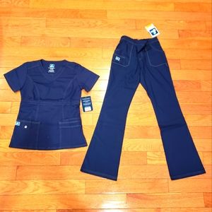 Adar Medical: Nurses Scrub Set.